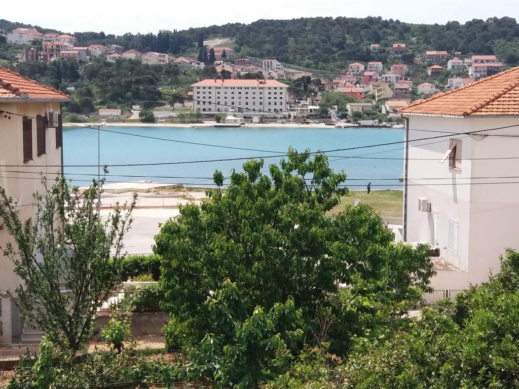 Apartment Lara Trogir Eksteriør bilde