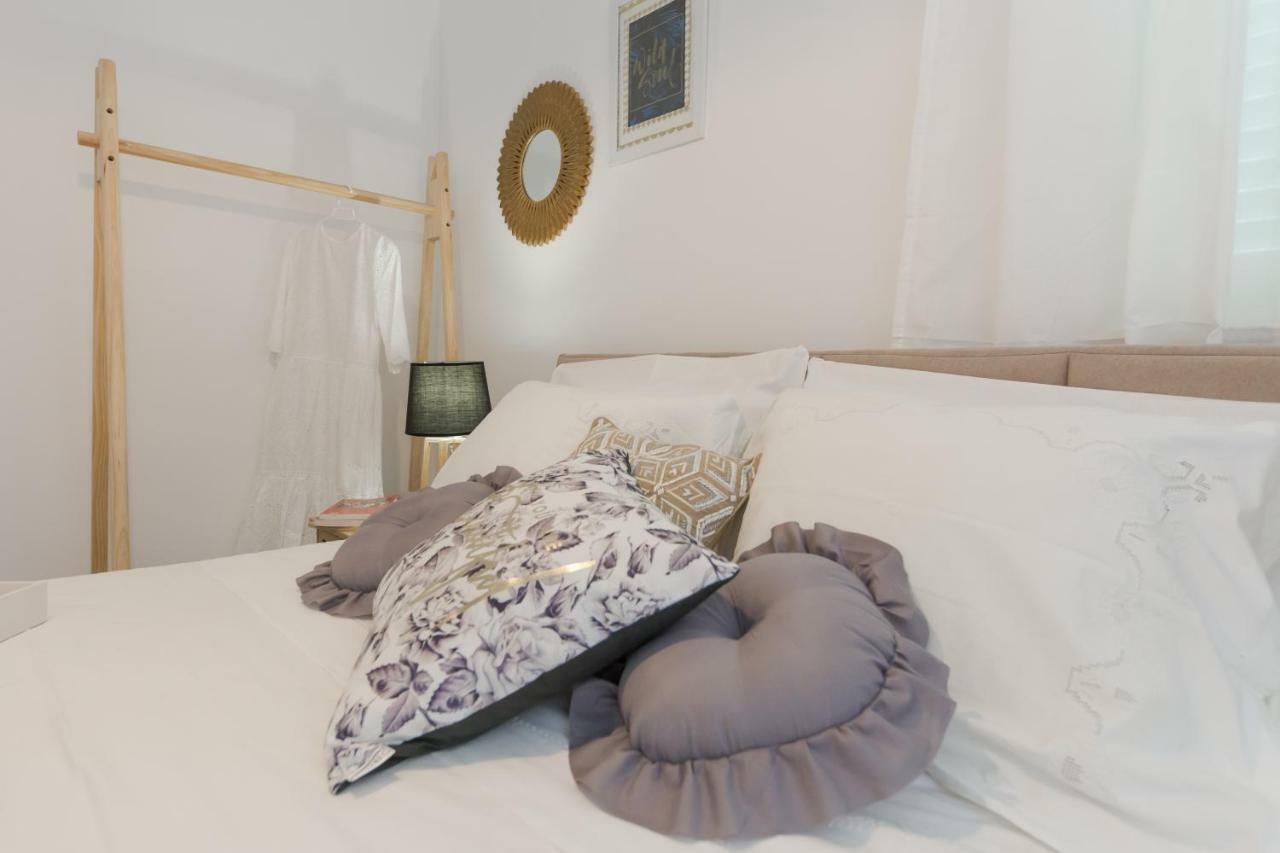 Apartment Lara Trogir Eksteriør bilde