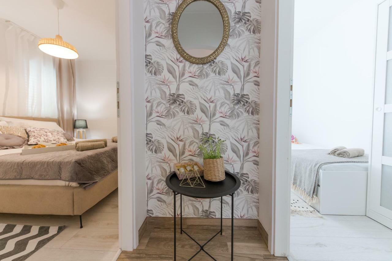 Apartment Lara Trogir Eksteriør bilde